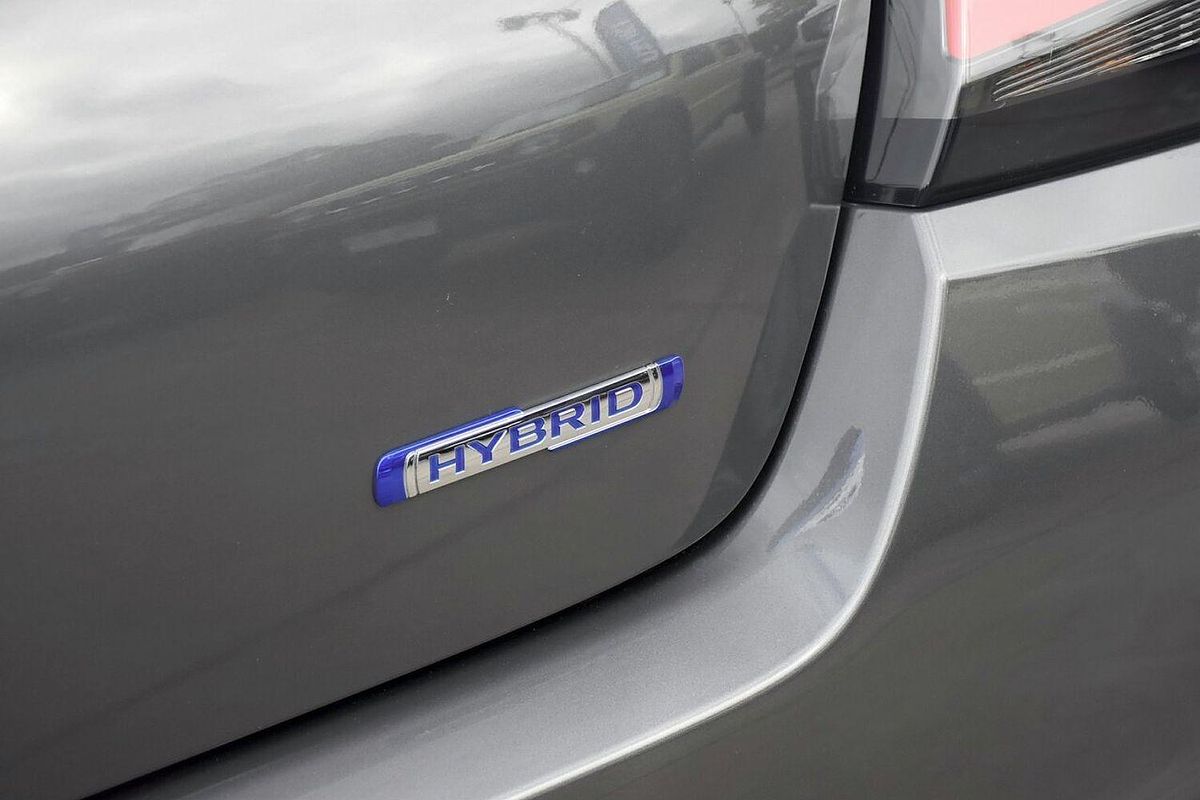 2024 Suzuki Swift Hybrid Plus UZ