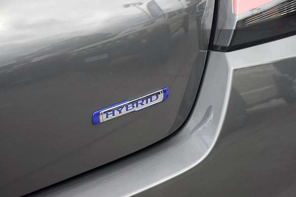 2024 Suzuki Swift Hybrid Plus UZ