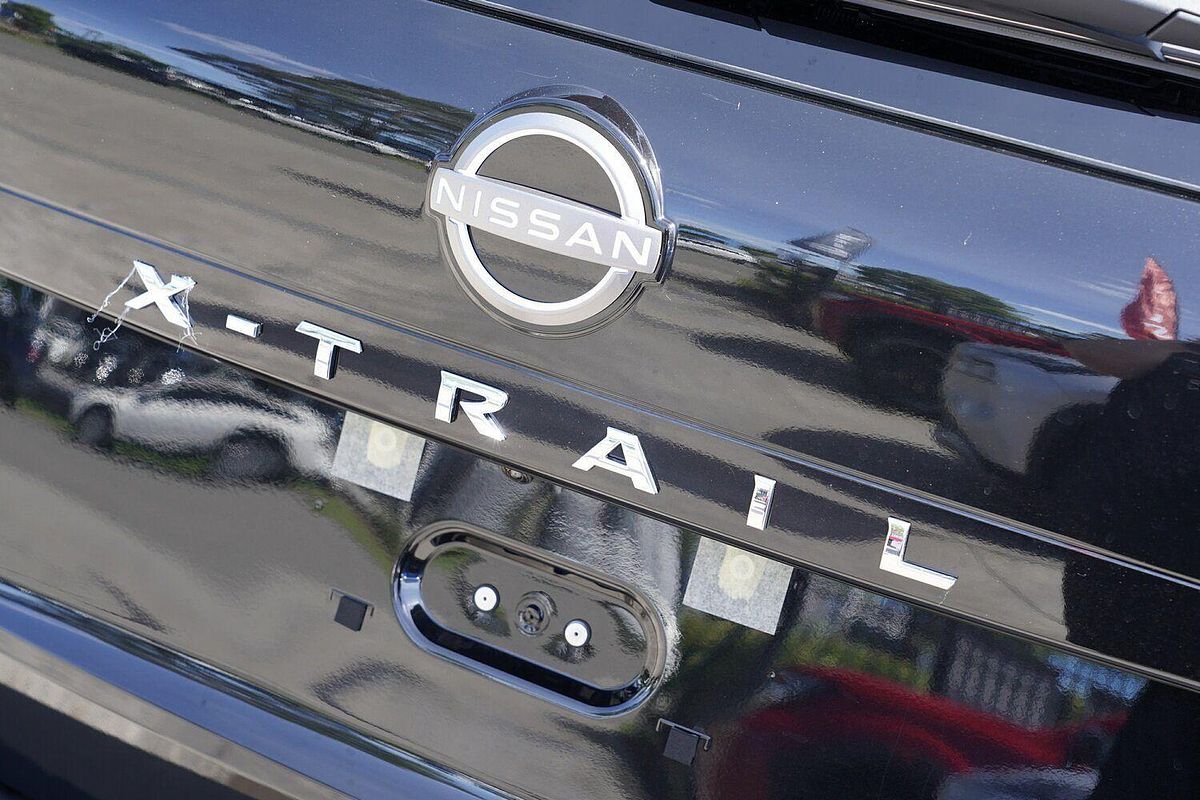 2024 Nissan X-TRAIL ST-L T33