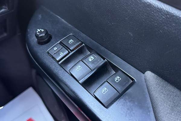 2017 Toyota Hilux SR Hi-Rider GUN136R Rear Wheel Drive