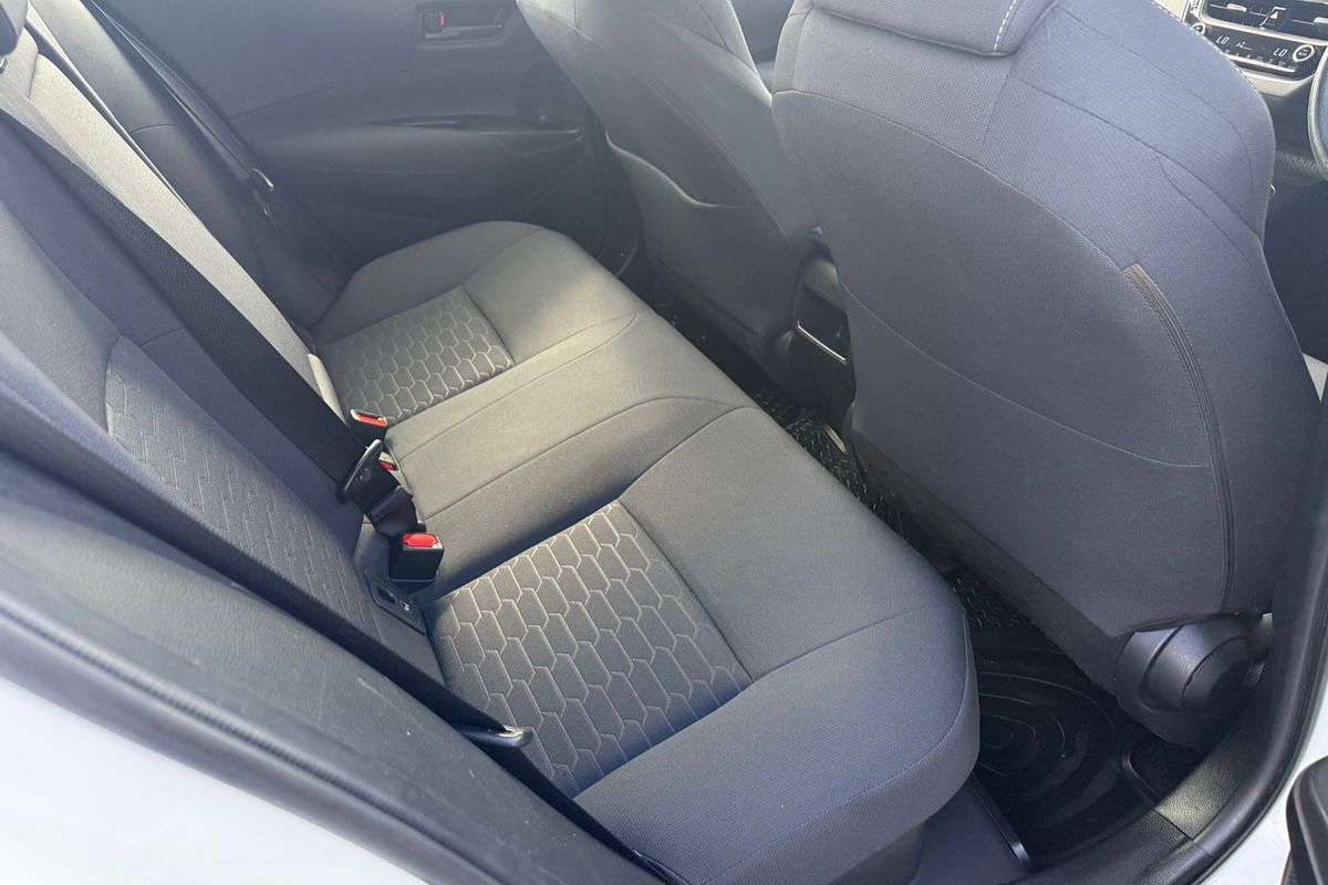 2021 Toyota Corolla Ascent Sport Hybrid ZWE211R