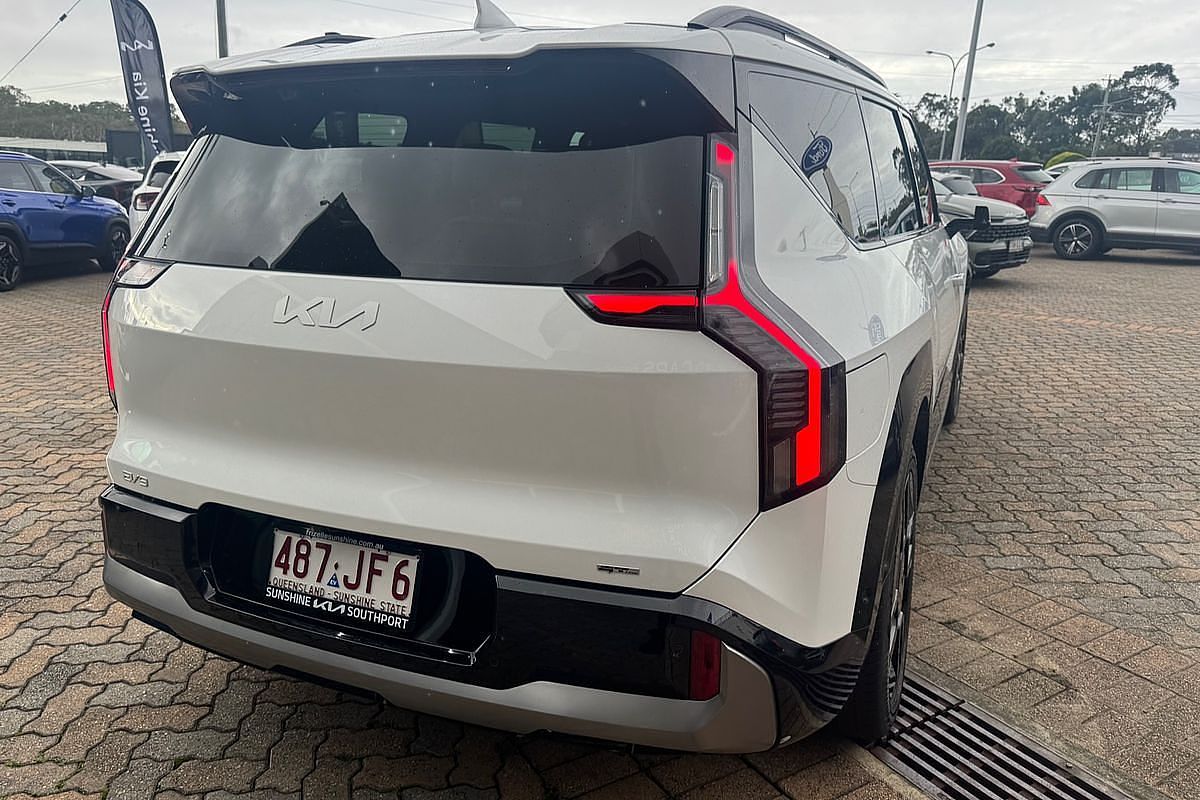 2023 Kia EV9 GT-Line MV