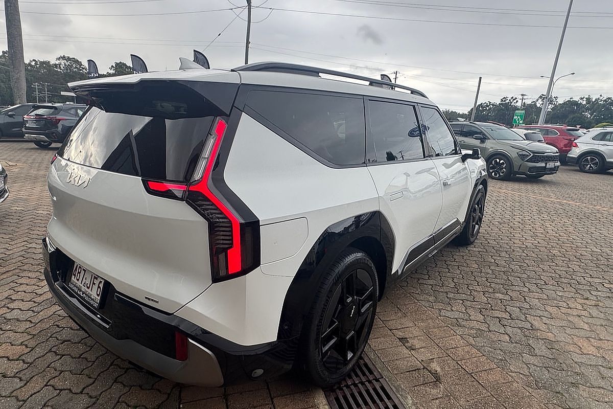 2023 Kia EV9 GT-Line MV