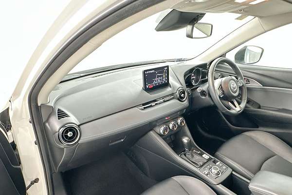2022 Mazda CX-3 sTouring DK