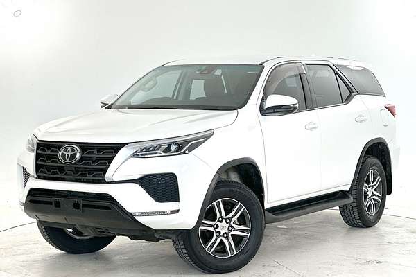 2021 Toyota Fortuner GX GUN156R