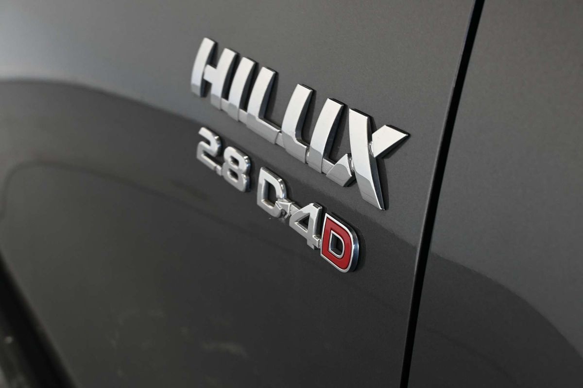 2022 Toyota Hilux SR5 GUN126R 4X4