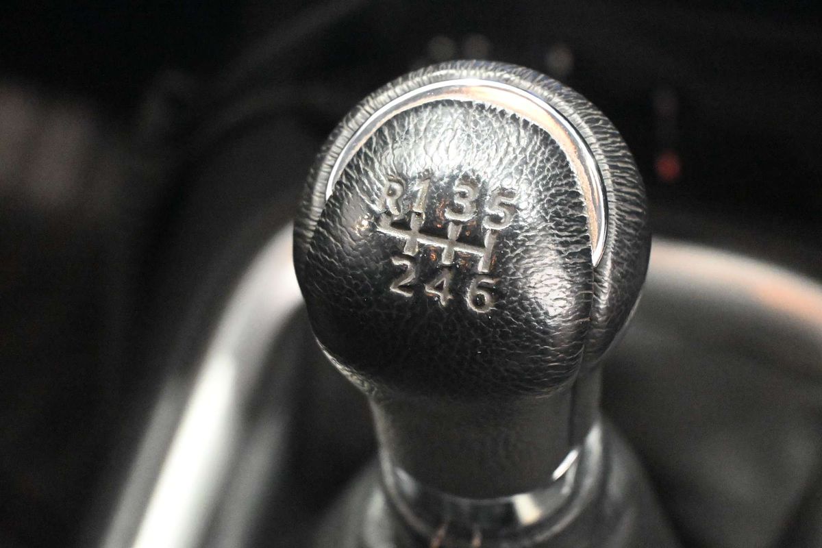2022 Toyota Hilux SR5 GUN126R 4X4