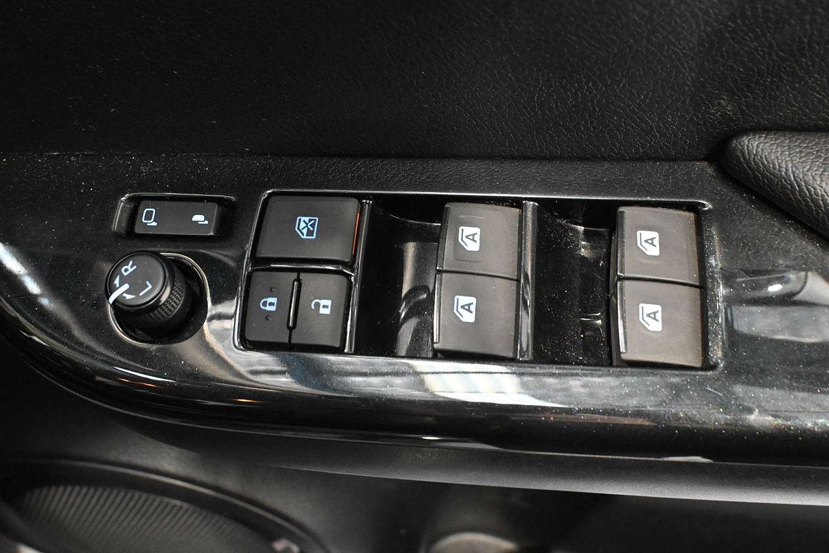 2022 Toyota Hilux SR5 GUN126R 4X4