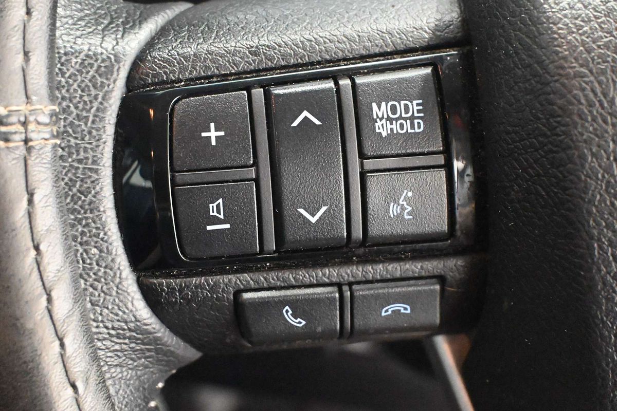 2022 Toyota Hilux SR5 GUN126R 4X4