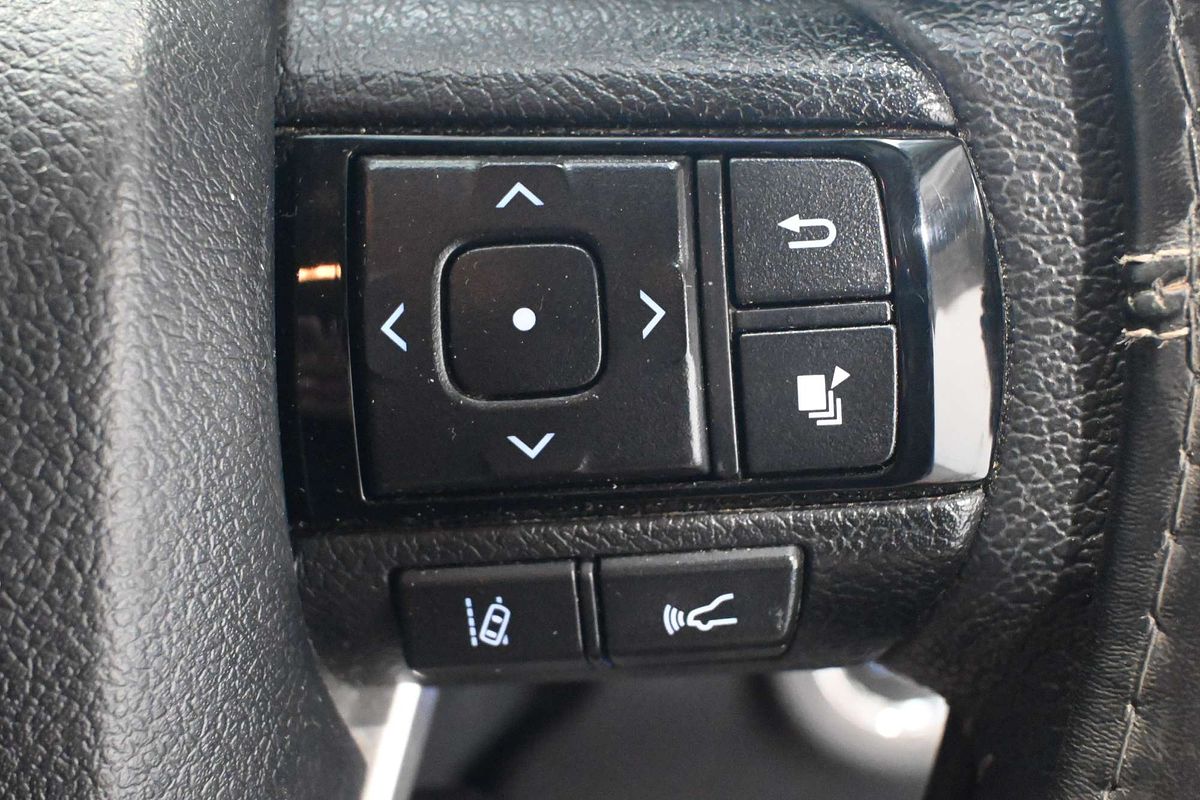 2022 Toyota Hilux SR5 GUN126R 4X4