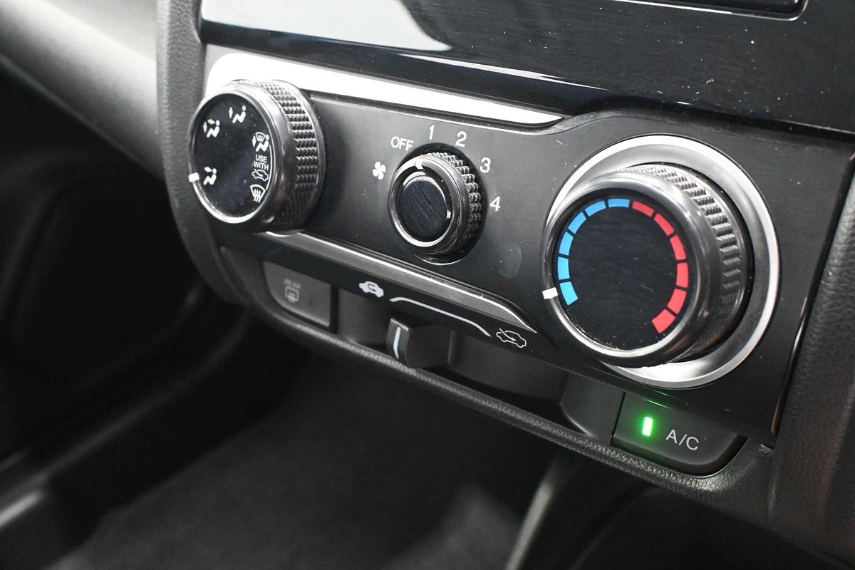 2018 Honda Jazz VTi GF