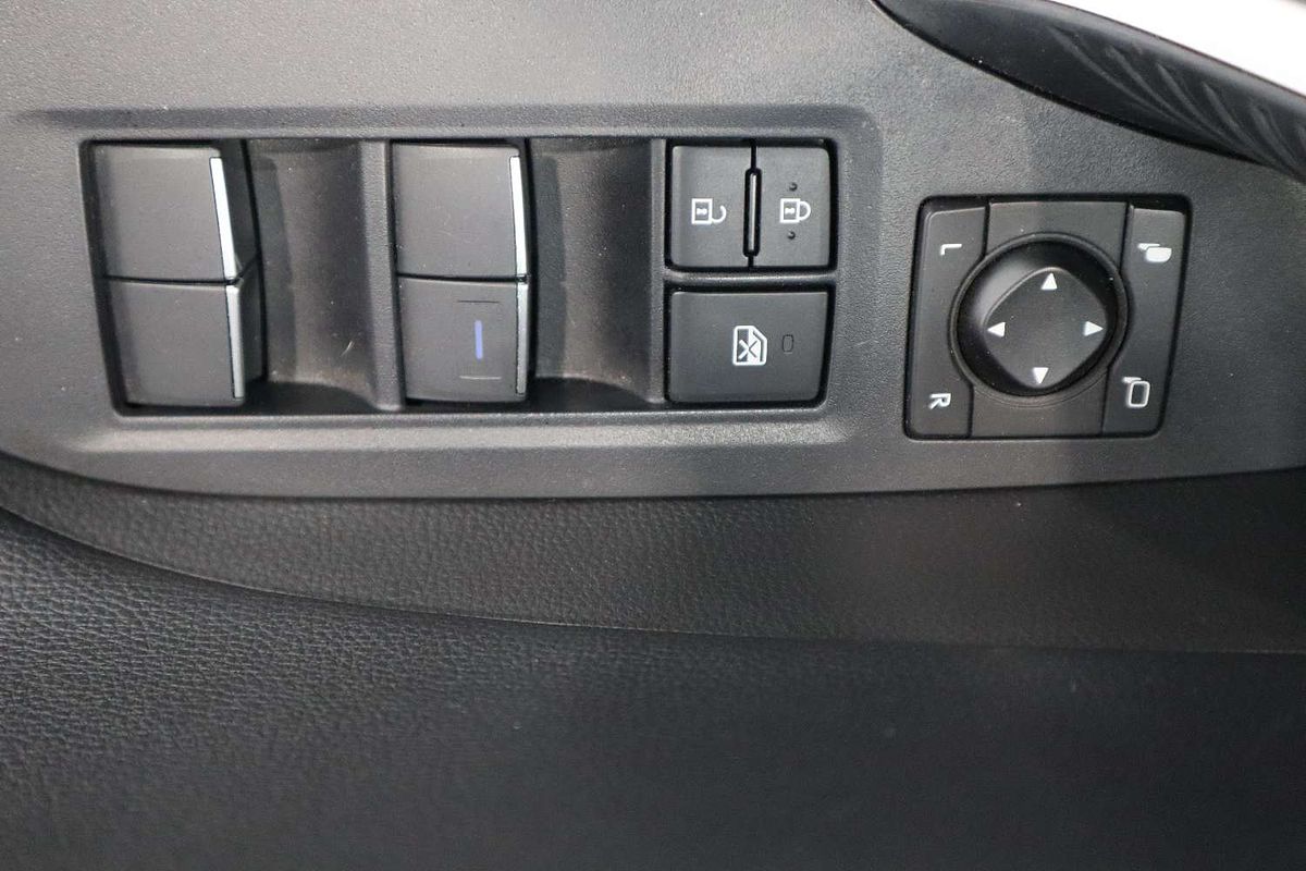 2020 Toyota RAV4 Cruiser AXAH54R