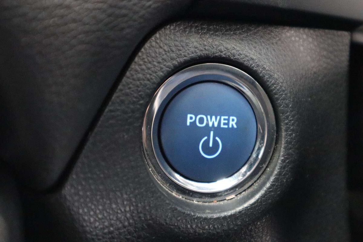 2020 Toyota RAV4 Cruiser AXAH54R