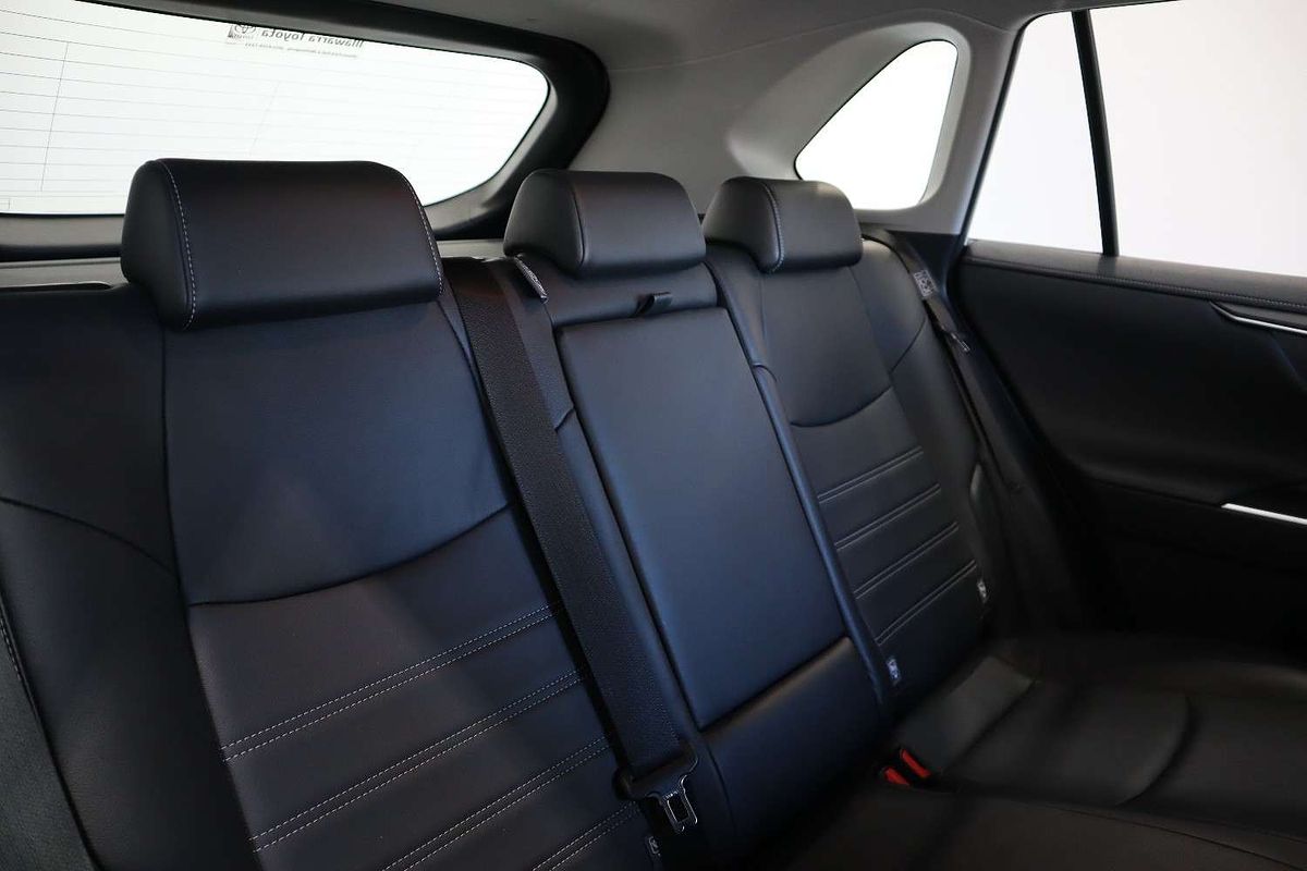 2020 Toyota RAV4 Cruiser AXAH54R