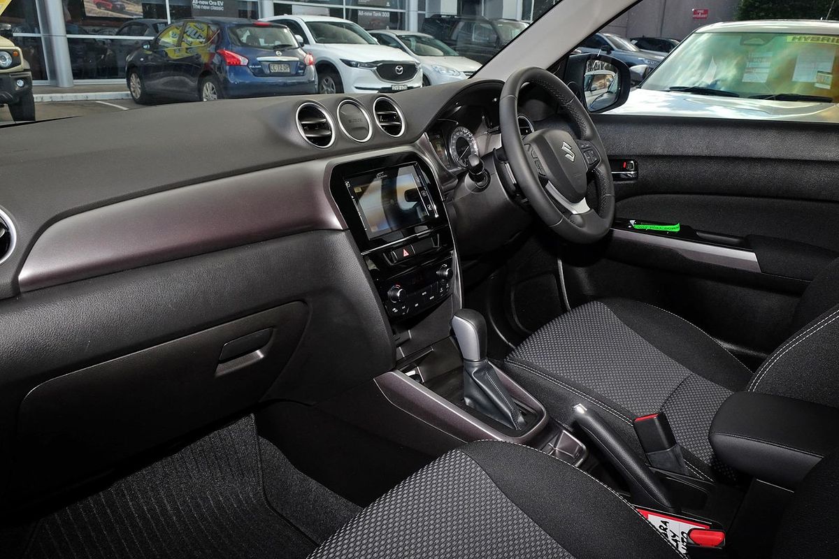 2024 Suzuki Vitara LY Series II