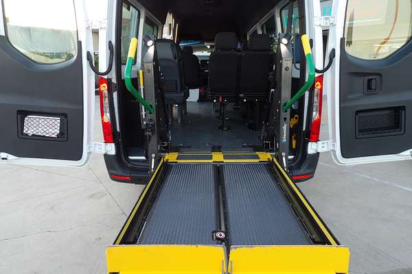 2019 Mercedes-Benz Sprinter 416 Transfer VS30
