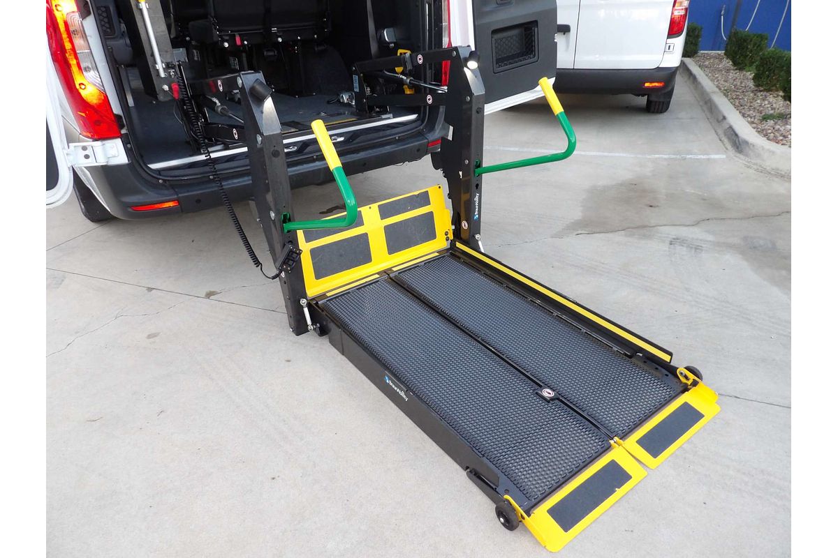 2019 Mercedes-Benz Sprinter 416 Transfer VS30