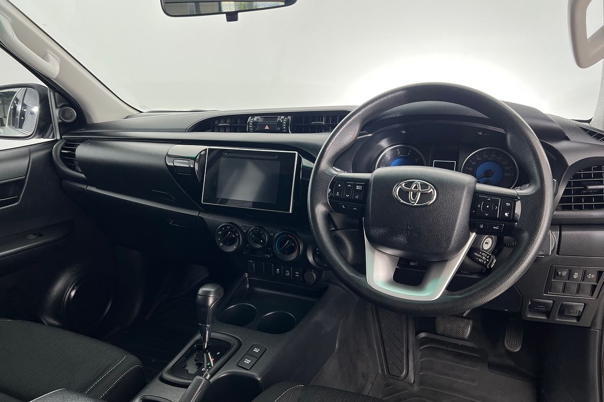 2020 Toyota Hilux SR GUN126R 4X4