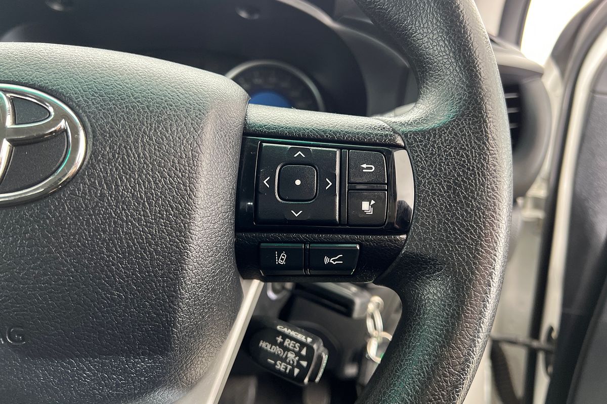 2020 Toyota Hilux SR GUN126R 4X4
