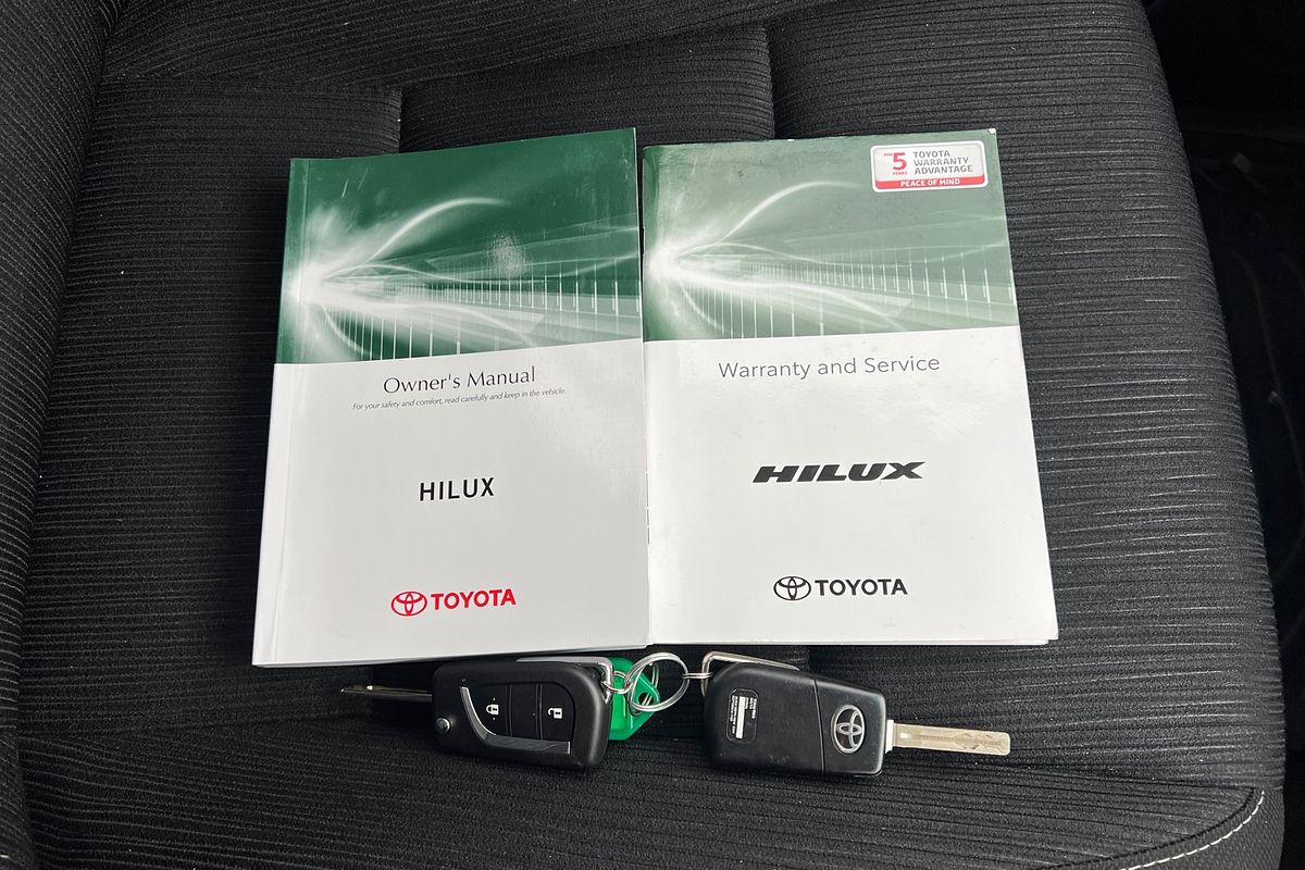 2020 Toyota Hilux SR GUN126R 4X4