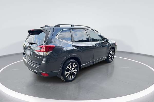 2019 Subaru Forester 2.5i Premium S5