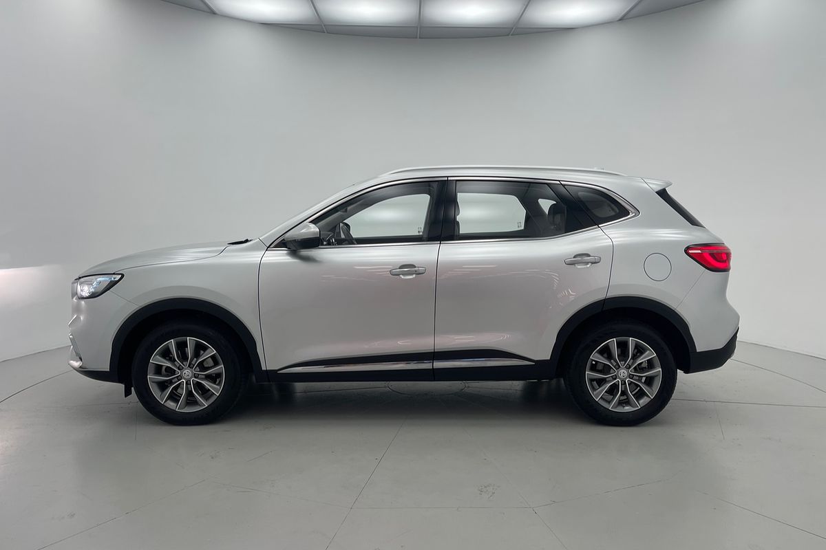 2022 MG HS Vibe SAS23