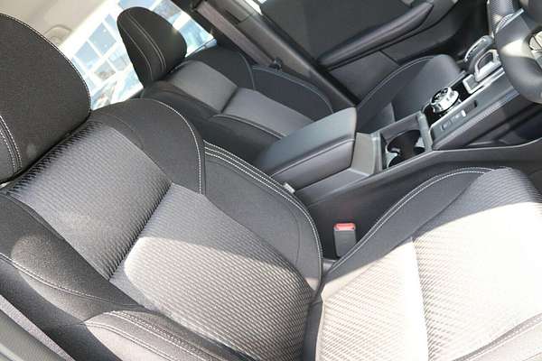 2024 Mitsubishi Outlander ES ZM