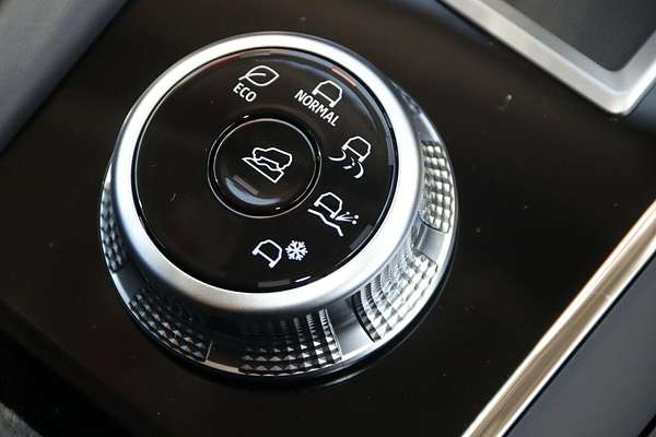 2024 Mitsubishi Outlander ES ZM