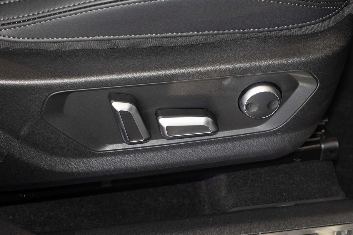 2025 GWM Haval H6GT Ultra PHEV B03