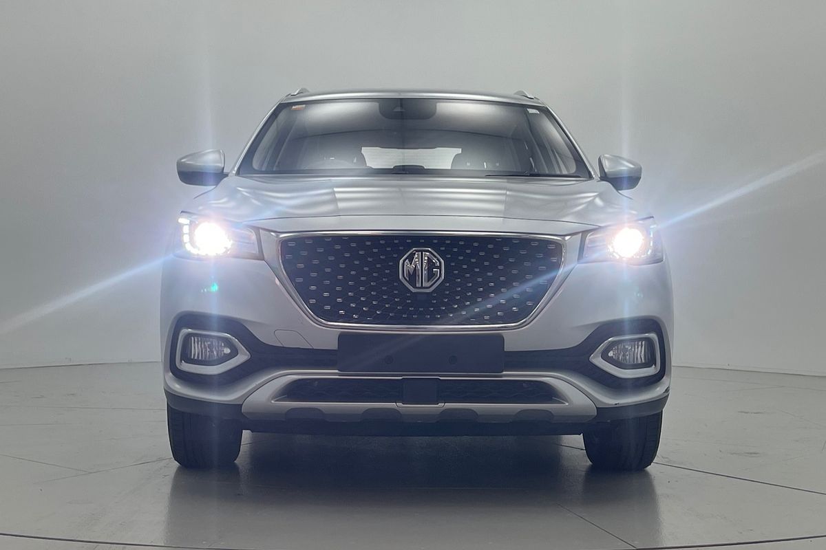 2022 MG HS Vibe SAS23