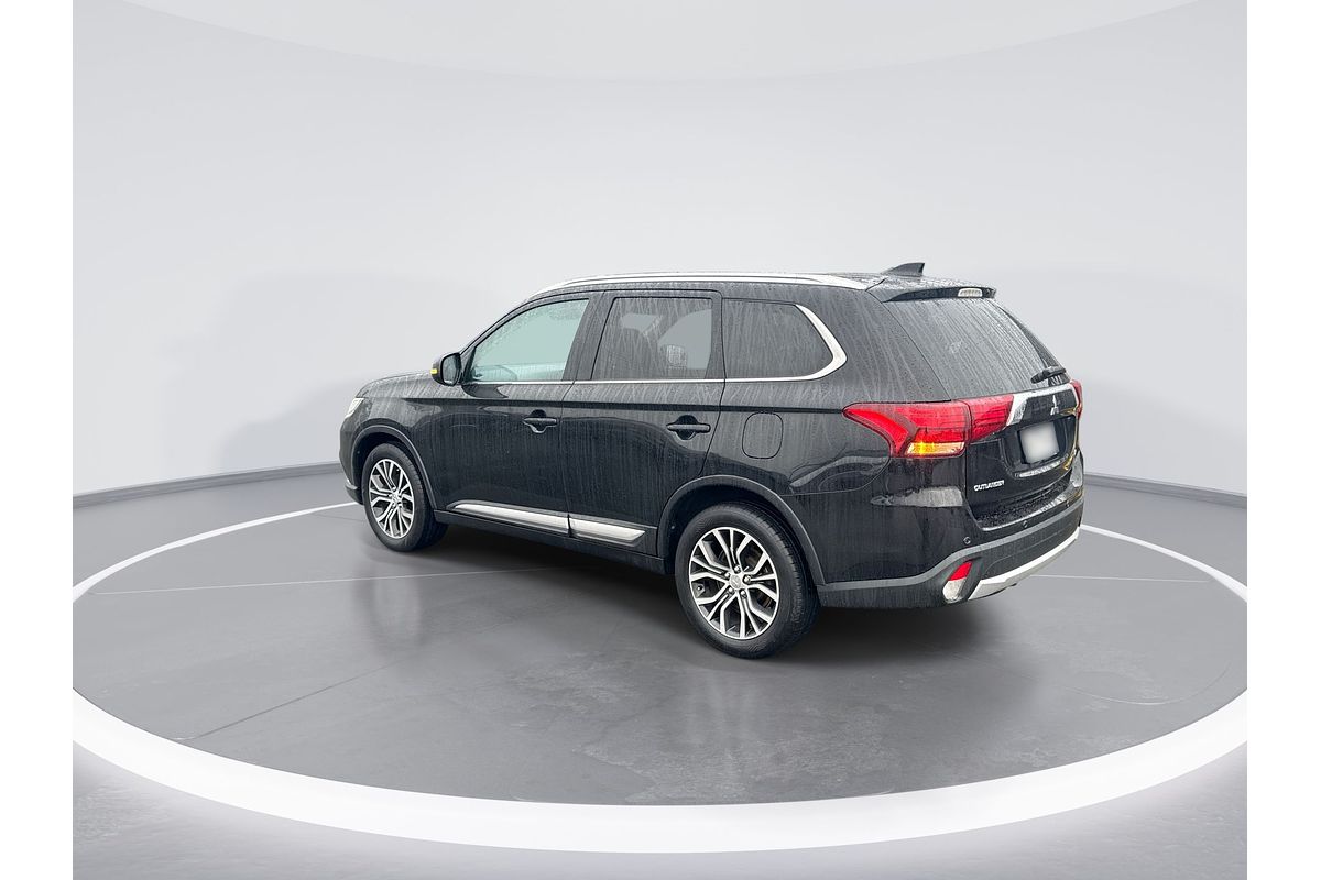 2016 Mitsubishi Outlander LS Safety Pack ZK