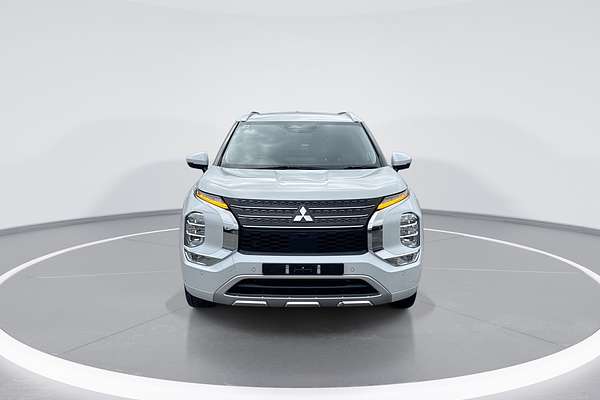 2022 Mitsubishi Outlander Exceed Tourer ZM