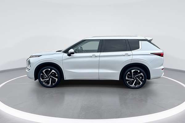 2022 Mitsubishi Outlander Exceed Tourer ZM