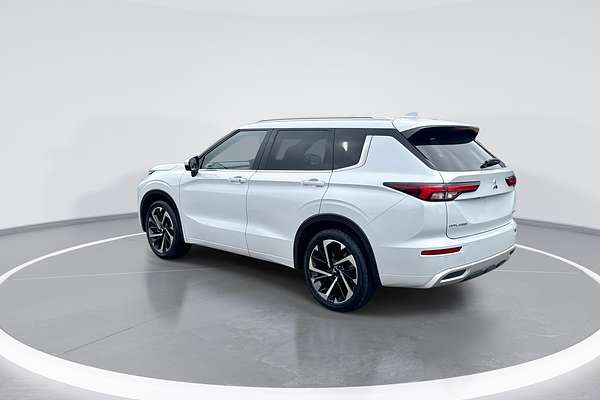 2022 Mitsubishi Outlander Exceed Tourer ZM