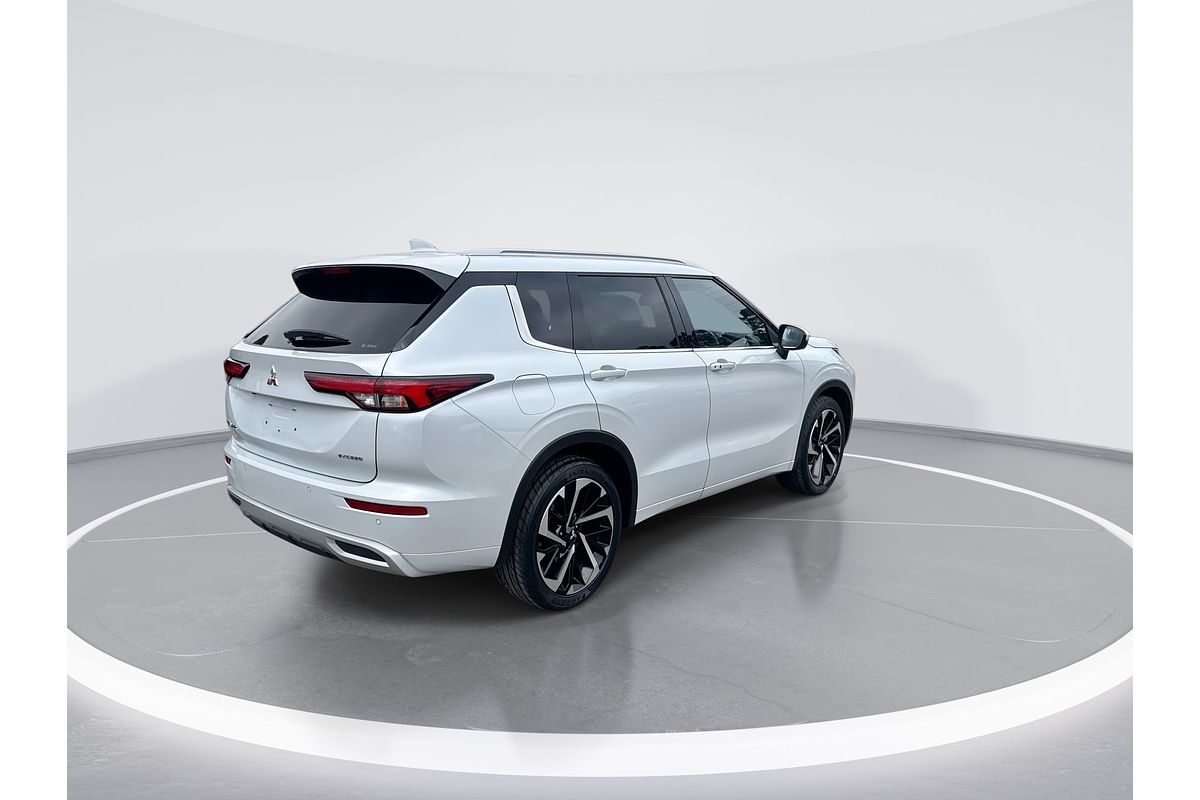 2022 Mitsubishi Outlander Exceed Tourer ZM