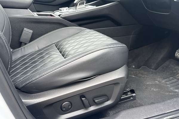 2022 Mitsubishi Outlander Exceed Tourer ZM
