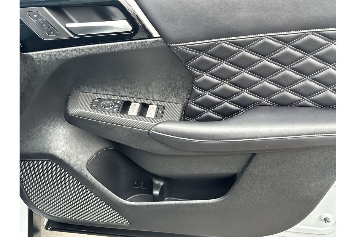 2022 Mitsubishi Outlander Exceed Tourer ZM