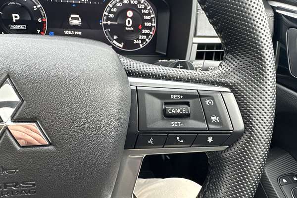 2022 Mitsubishi Outlander Exceed Tourer ZM