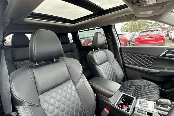 2022 Mitsubishi Outlander Exceed Tourer ZM