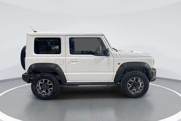 2022 Suzuki Jimny GJ