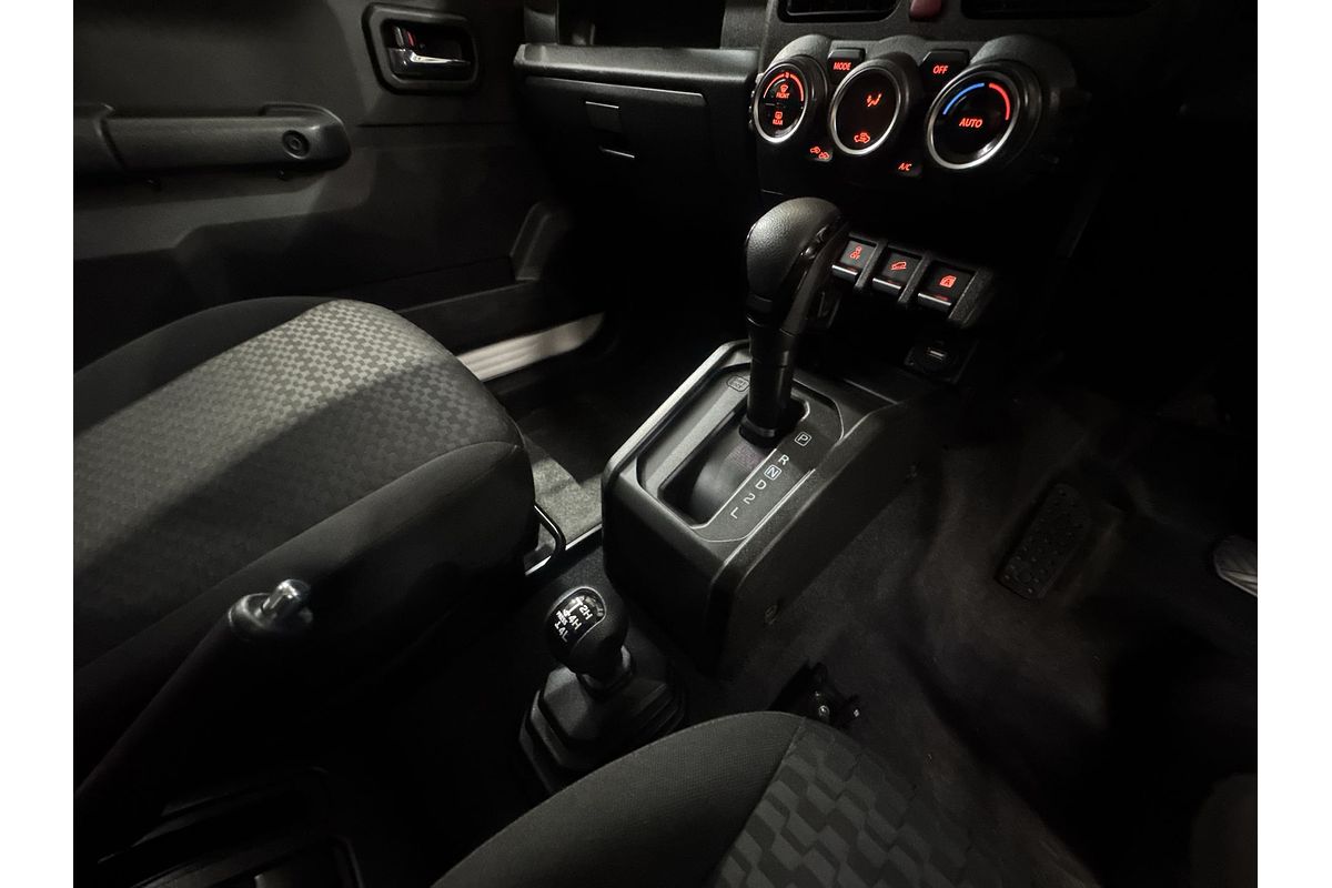 2022 Suzuki Jimny GJ