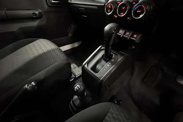 2022 Suzuki Jimny GJ