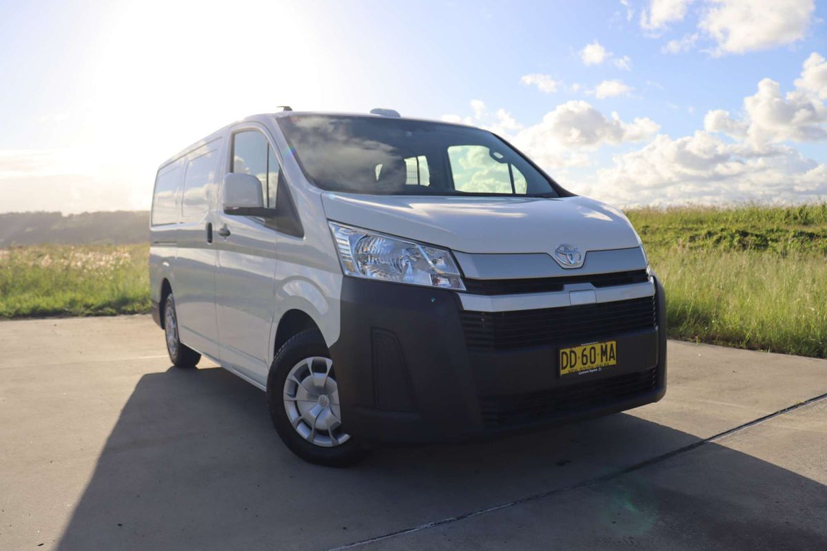 2021 Toyota Hiace GDH300R LWB