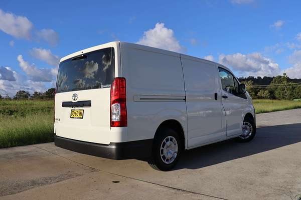 2021 Toyota Hiace GDH300R LWB