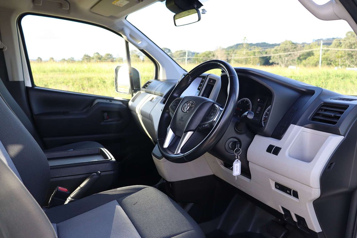 2021 Toyota Hiace GDH300R LWB