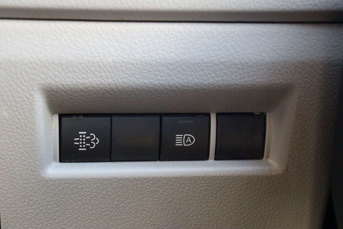 2021 Toyota Hiace GDH300R LWB