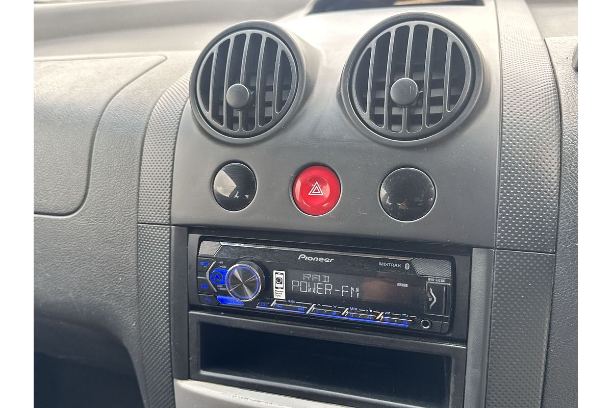 2005 Holden Barina TK