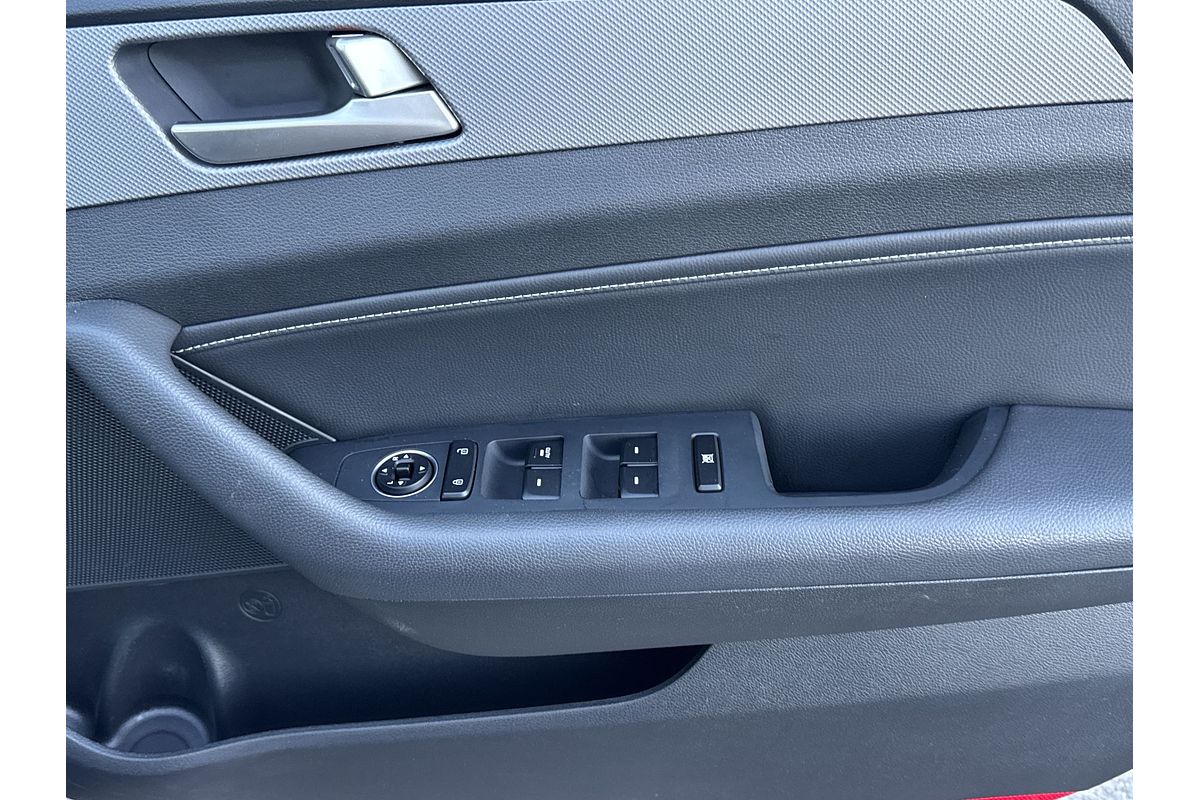 2019 Hyundai Sonata Active LF4