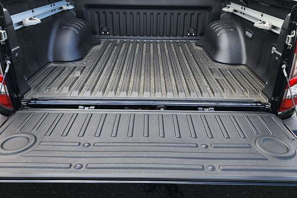 2025 Nissan Navara PRO-4X D23 4X4