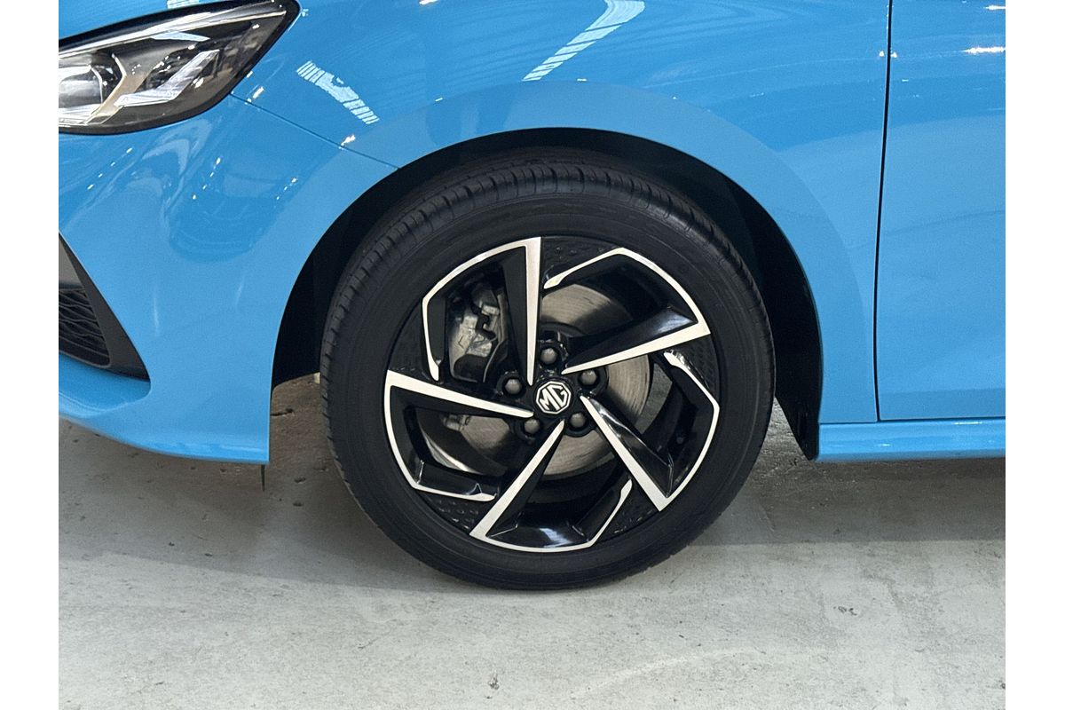 2024 MG MG5 Essence